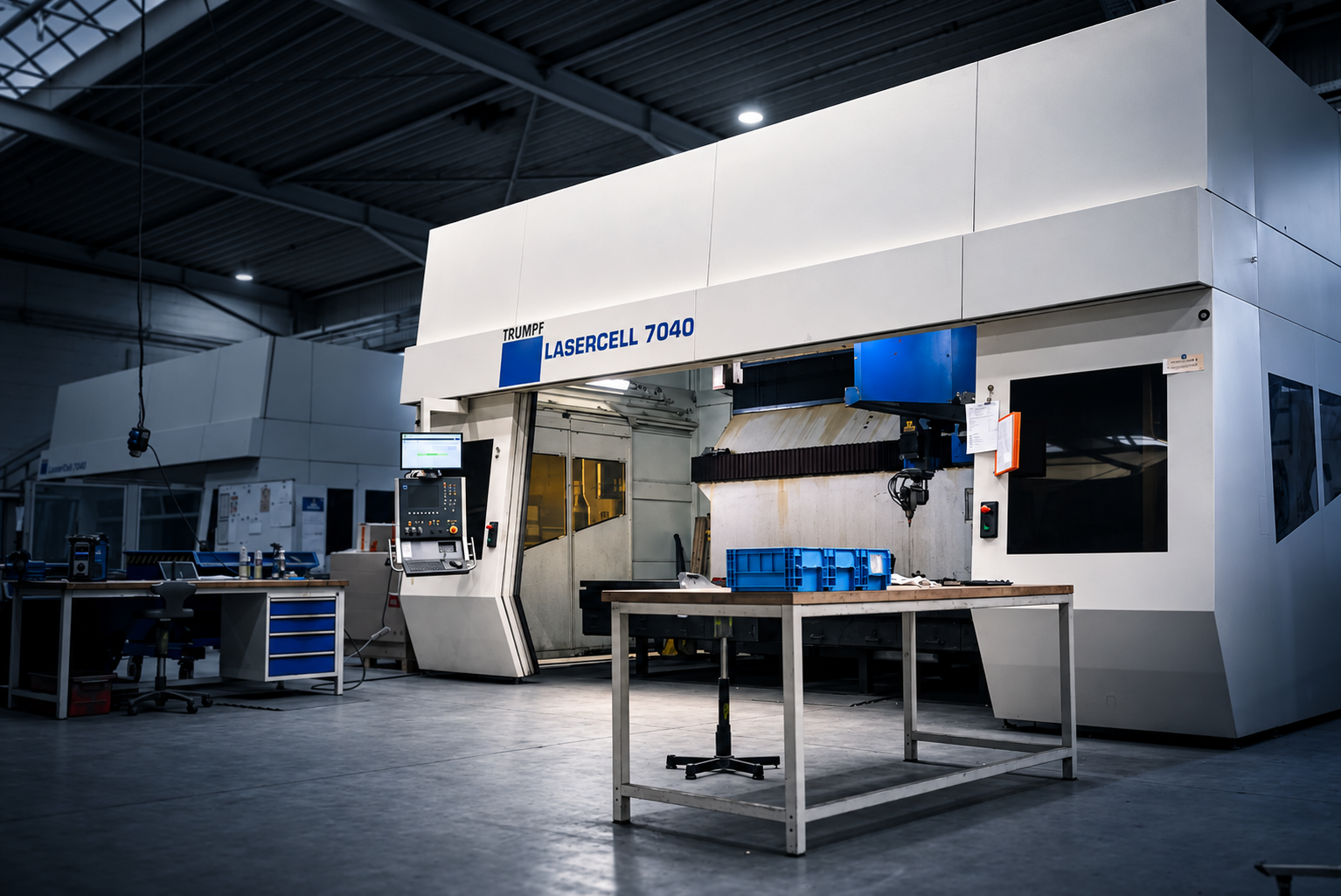 TRUMPF LaserCell 7040 im Maschinenpark von ACROSS Solutions in Metal